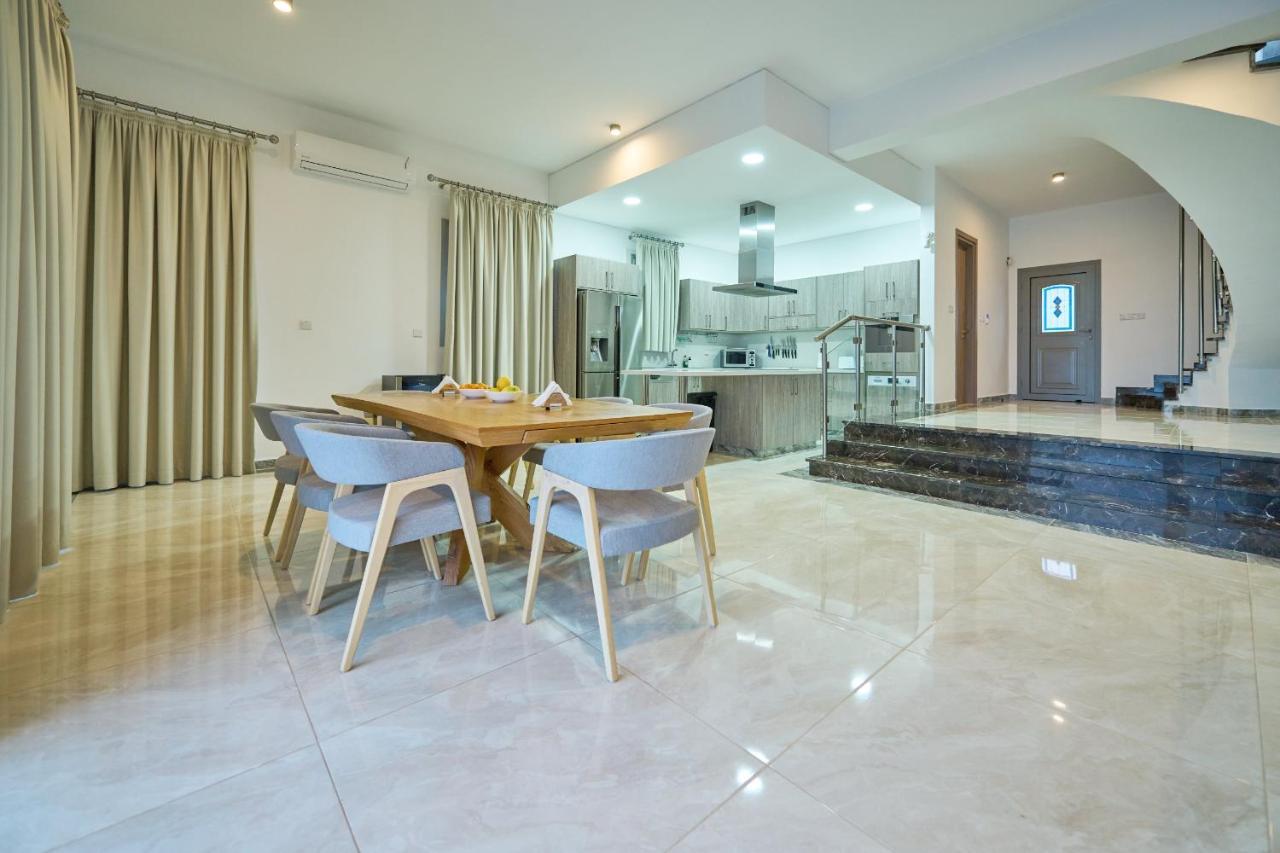 Olymp Luxury Villa D - Luxury Escape With Direct Beach Access And Unique Sunsets Пафос Стая снимка
