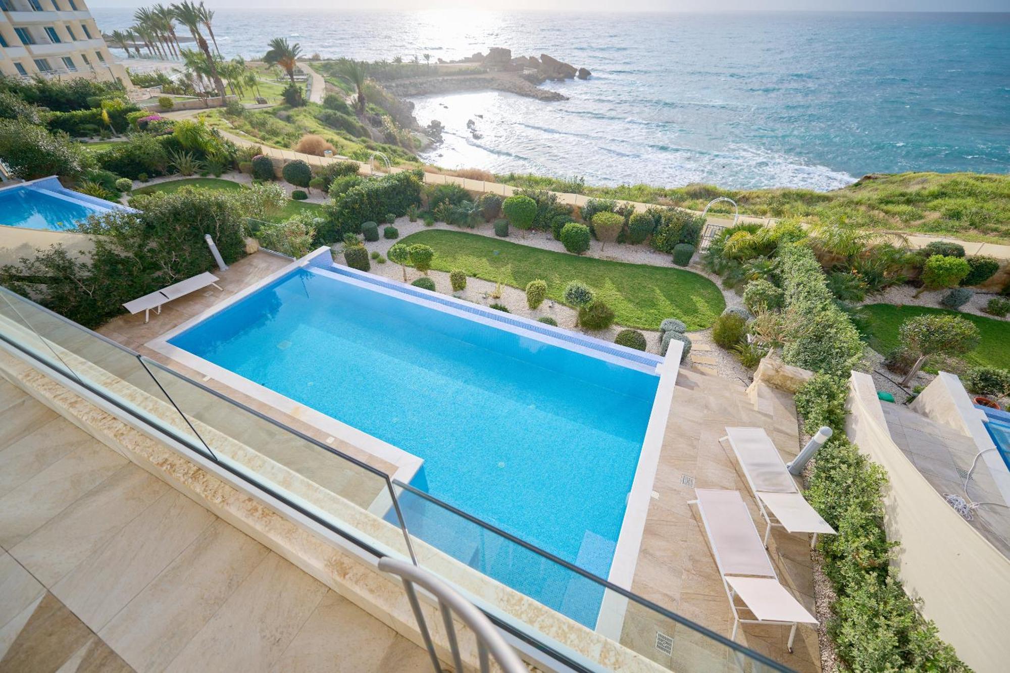 Olymp Luxury Villa D - Luxury Escape With Direct Beach Access And Unique Sunsets Пафос Екстериор снимка