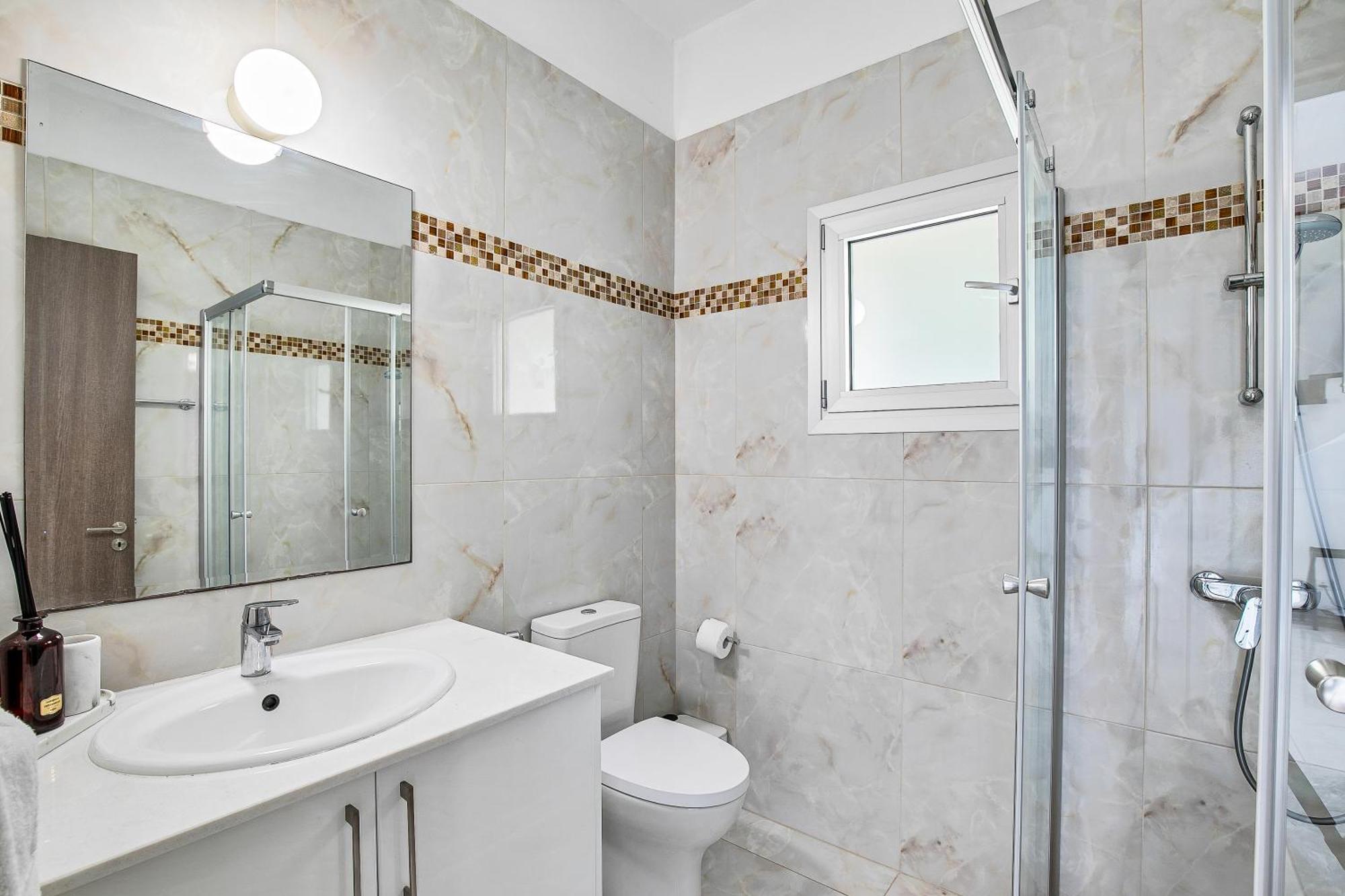 Olymp Luxury Villa D - Luxury Escape With Direct Beach Access And Unique Sunsets Пафос Екстериор снимка