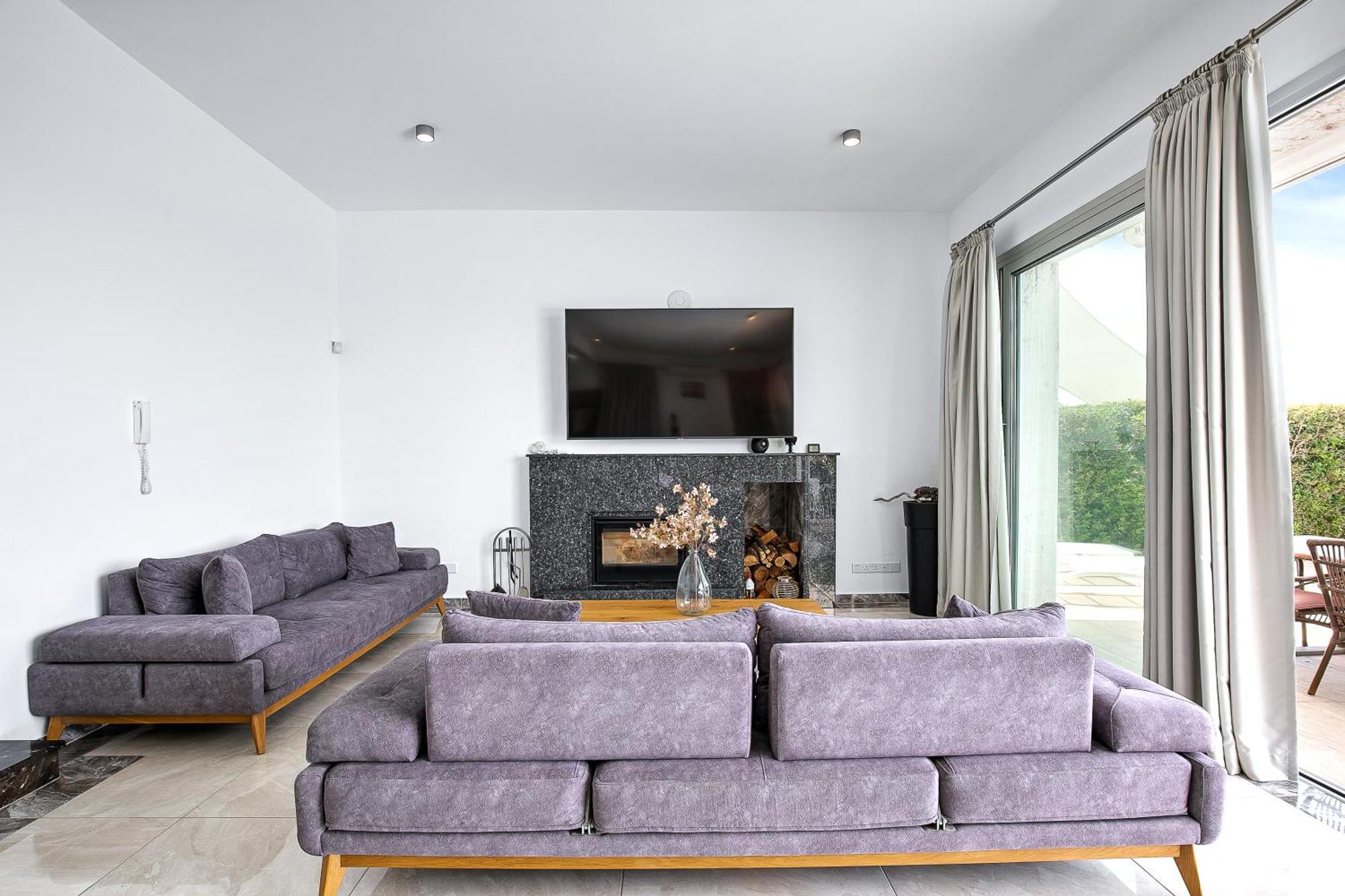 Olymp Luxury Villa D - Luxury Escape With Direct Beach Access And Unique Sunsets Пафос Екстериор снимка