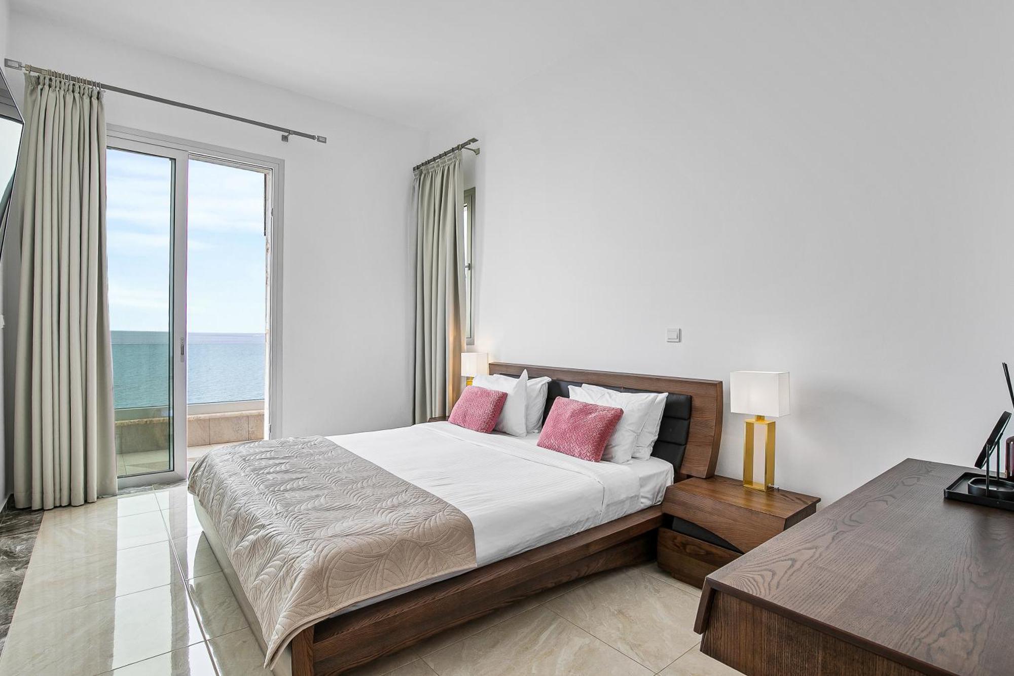 Olymp Luxury Villa D - Luxury Escape With Direct Beach Access And Unique Sunsets Пафос Екстериор снимка