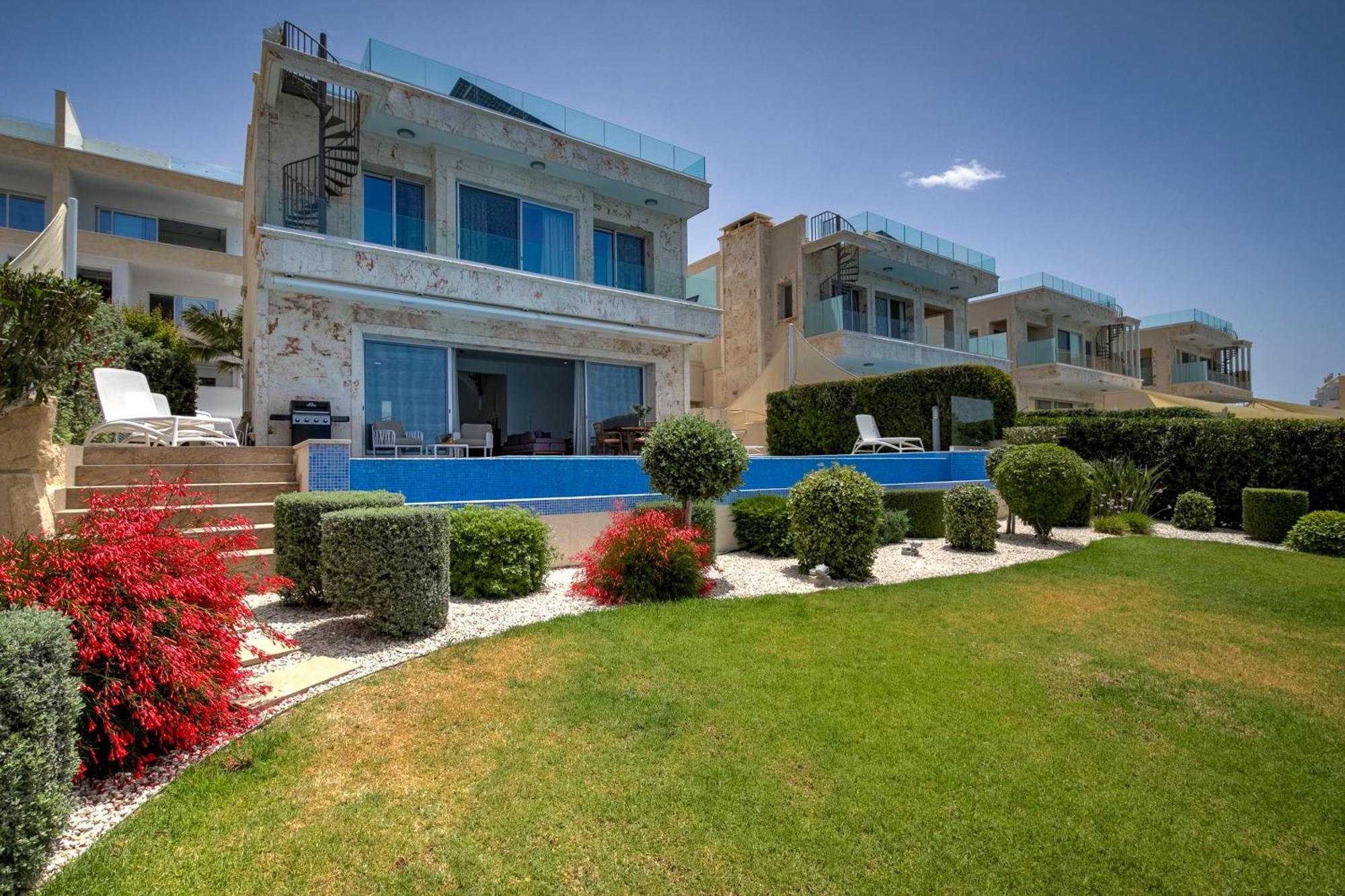 Olymp Luxury Villa D - Luxury Escape With Direct Beach Access And Unique Sunsets Пафос Екстериор снимка