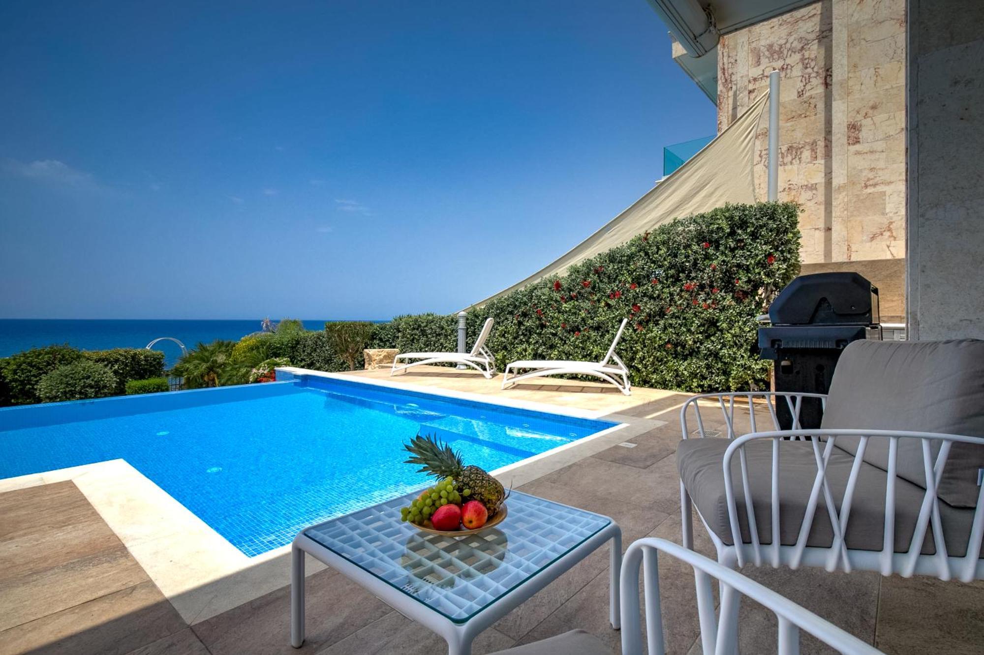 Olymp Luxury Villa D - Luxury Escape With Direct Beach Access And Unique Sunsets Пафос Екстериор снимка